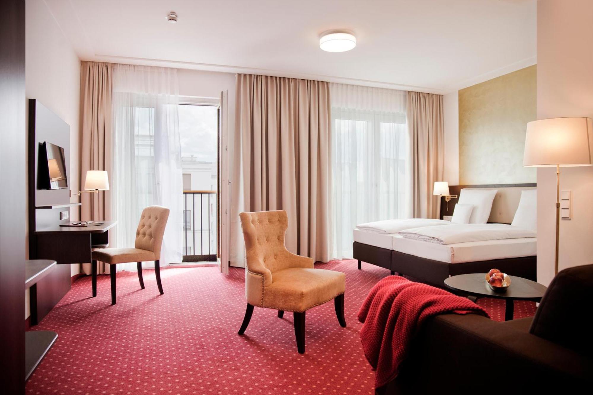 Gold Palais Hotel Berlin Bagian luar foto